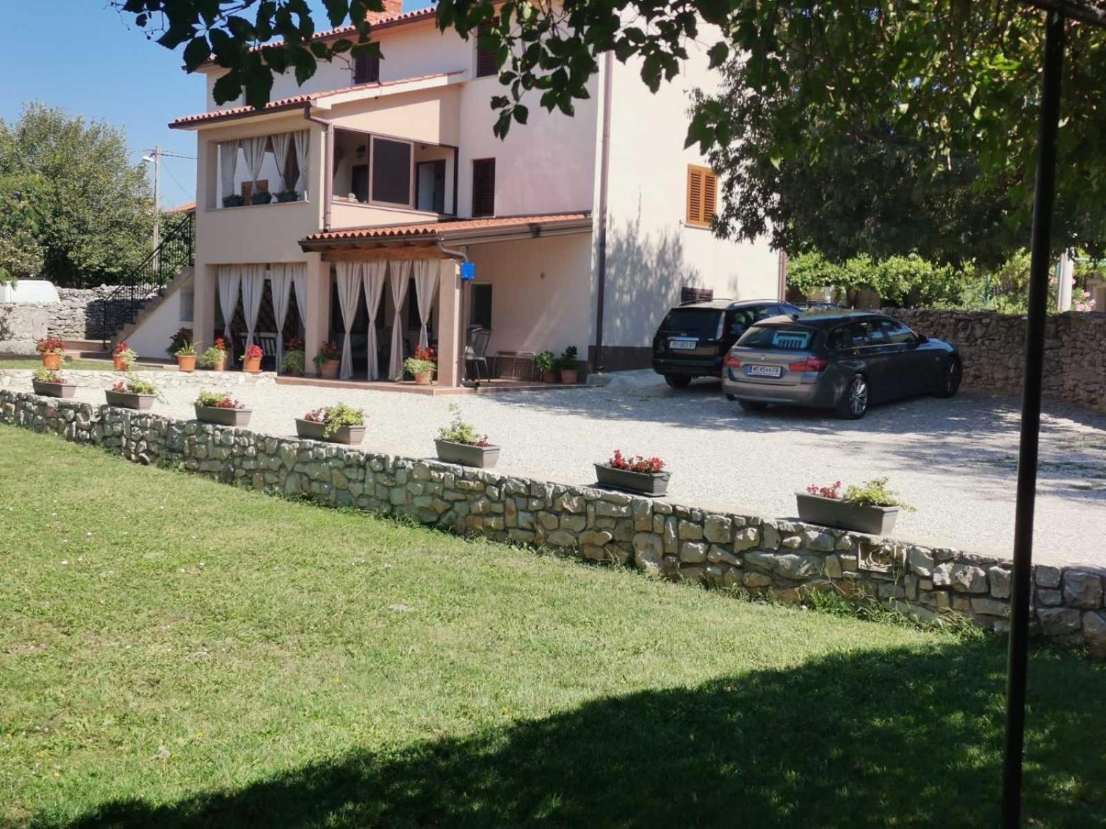 Apartmani Antonija Vozilici Exteriör bild